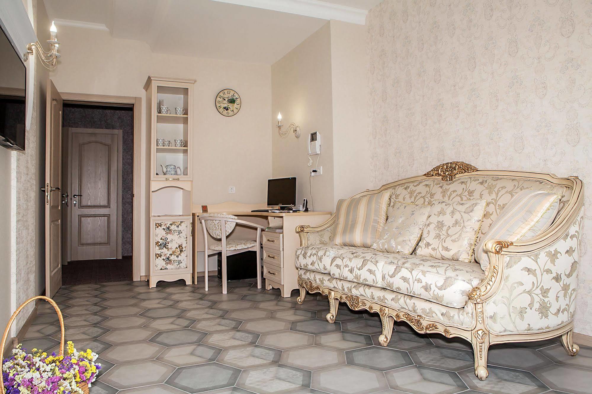 Mini Hotel Ryleev Kharkiv Exterior photo