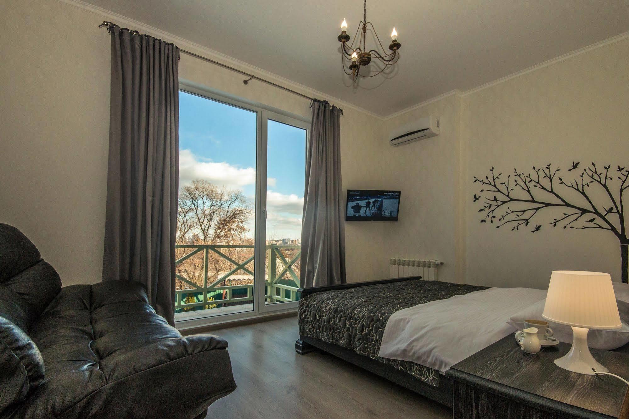 Mini Hotel Ryleev Kharkiv Exterior photo